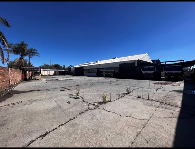 1,450M² FACTORY TO LET IN ALRODE